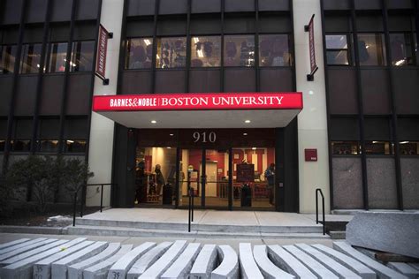 Barnes and noble boston university - The Barnes & Noble at Boston University is the official bookstore of Boston University. Both on campus and online students can easily access the bookstore fo...
